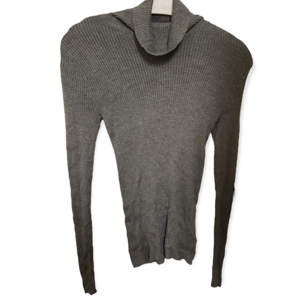 Express Fitted Ribbed Turtleneck in Charcoal - Picture 1 of 3